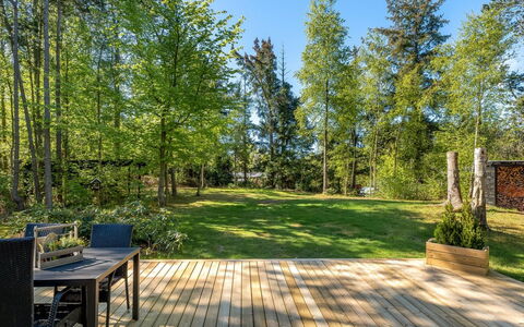 Vasa - 400M from the Sea: Hout, Huis, Veranda, Dek, Hardwood, Dak, Beits, Houten Vloer, Eco Hotel