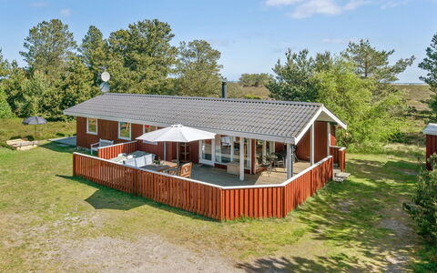 Hrefna - 350M from the Sea: Dak, Huis, Land Lot, Huis, Verblijf, Landgoed, Garden Gebouwen, Schaduw, Blokhut, Landscaping