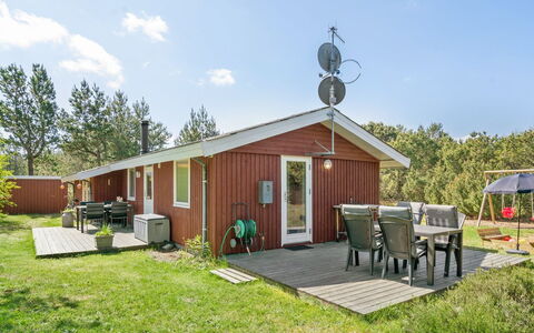 Hrefna - 350M from the Sea: Dak, Huis, Land Lot, Huis, Verblijf, Landgoed, Garden Gebouwen, Schaduw, Blokhut, Landscaping