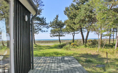 Hatem - 200M from the Sea: Hout, Huis, Veranda, Dek, Hardwood, Dak, Beits, Houten Vloer, Eco Hotel