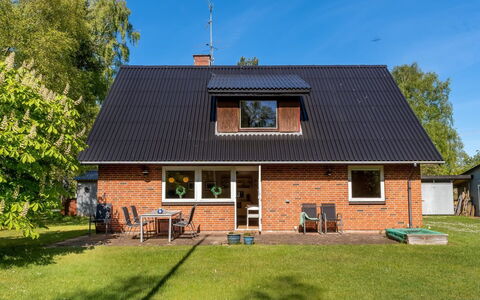 Ognen - 1.5Km from the Sea: Zwembad, Buitenmeubels, Meubilair, Toevlucht, Flagstone, Eco Hotel, Schaduw, Stoel, Vrije Tijd, Landgoed