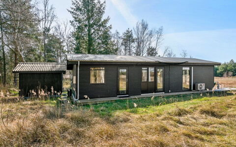 Shayene - 2.5Km from the Sea: Hout, Huis, Veranda, Dek, Hardwood, Dak, Beits, Houten Vloer, Eco Hotel