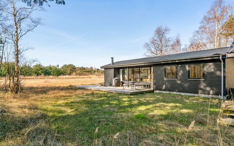 Shayene - 2.5Km from the Sea: Hout, Huis, Veranda, Dek, Hardwood, Dak, Beits, Houten Vloer, Eco Hotel