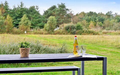 Shayene - 2.5Km from the Sea: Hout, Huis, Veranda, Dek, Hardwood, Dak, Beits, Houten Vloer, Eco Hotel
