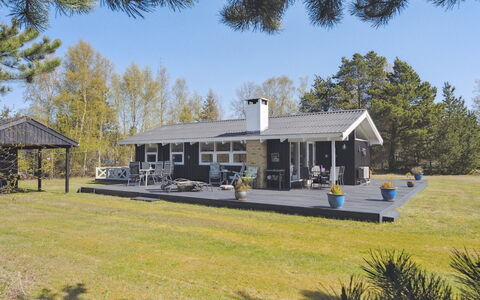 Alvine - 475M from the Sea