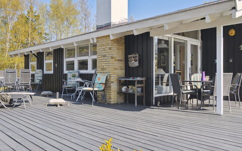 Alvine - 475M from the Sea
