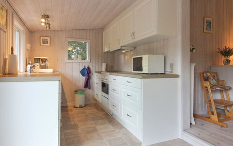Elmer - 400M from the Sea: Gras, Grasland, Land Lot, Verblijf, Landelijk Gebied, Weide, Garden Gebouwen, Tuin, Schuur