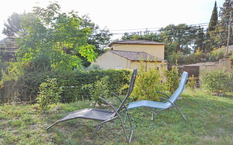 Le Petit Verdillon: Meubilair, Buitenmeubels, Stoel, Ligstoel, Tuin, Schaduw, Backyard, Chaise Longue, Schaduw