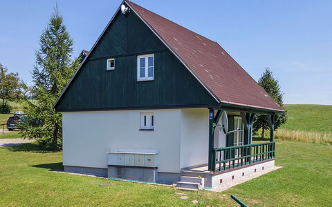 Holiday Hill 56: Lucht, Gebouw, Venster, Boom, Fabriek, Huis, Land Lot, Verblijf, Hout, Siding