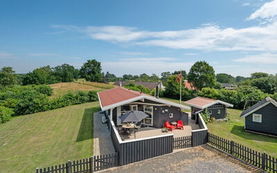 Raija - 400M from the Sea