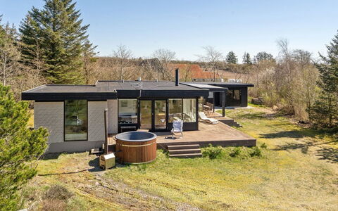 Lefke - 400M to the Fjord: Architectuur, Dak, Huis, Samengesteld Materiaal, Daylighting, Siding, Oprit