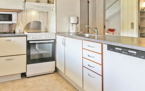 Faustina - 29Km from the Sea: Gras, Grasland, Landschap, Ecoregio, Plain, Plantengemeenschap, Land Lot, Buitenmeubels, Prairie, Shrubland
