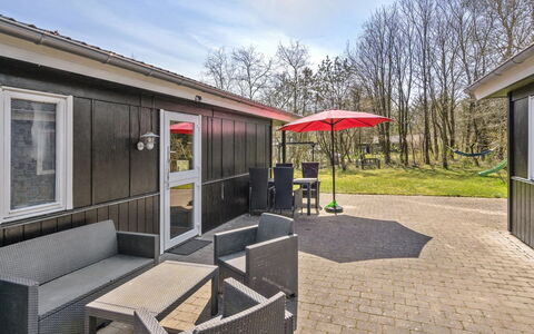 Amara: Meubilair, Interieur Ontwerp, Flooring, Hout, Verdieping, Plafond, Houten Vloer, Stoel, Tafel, Verlichting