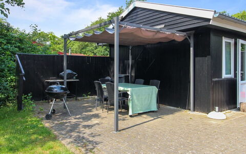 Amara: Meubilair, Interieur Ontwerp, Flooring, Hout, Verdieping, Plafond, Houten Vloer, Stoel, Tafel, Verlichting