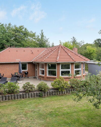 Wyatt - 30Km from the Sea