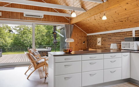 Pance - 20Km to the Fjord: Dak, Huis, Huis, Verblijf, Deur, Siding, Dek, Veranda, Plank, Hardwood