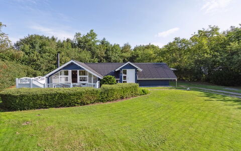 Ines - 25Km from the Sea: Thatching, Verblijf, Huis, Dak, Huis, Boerderij, Hut, Landgoed, Dorp
