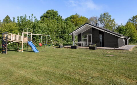 Estrid - 30Km from the Sea: Dak, Huis, Huis, Verblijf, Deur, Siding, Dek, Veranda, Plank, Hardwood