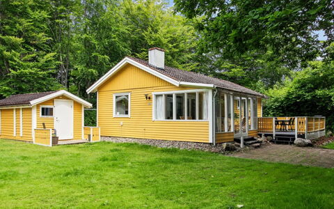 Hejne - 29Km from the Sea: Huis, Huis, Verblijf, Dak, Land Lot, Veranda, Boerderij, Siding, Landgoed, Garden Gebouwen