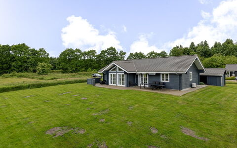 Quanna - 30Km from the Sea: Architectuur, Dak, Huis, Samengesteld Materiaal, Daylighting, Siding, Oprit