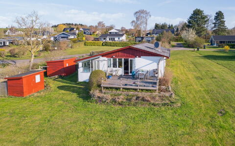 Velika - 25M to the Fjord: Meubilair, Interieur Ontwerp, Flooring, Hout, Verdieping, Plafond, Houten Vloer, Stoel, Tafel, Verlichting