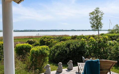 Brunman - 10M to the Fjord: Lucht, Wolk, Land Lot, Kust En Oceanic Landvormen, Zee, Kust, Schaduw, Buitenmeubels, Oceaan, Kust