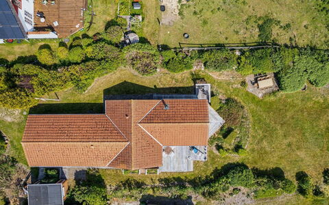 Brunman - 10M to the Fjord: Huis, Dak, Landschap, Landelijk Gebied, Huis, Verblijf, Land Lot, Plain, Landgoed, Dorp