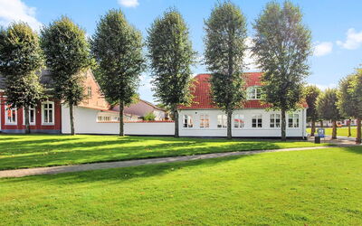 Reeta - 32Km from the Sea