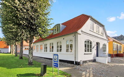 Reeta - 32Km from the Sea