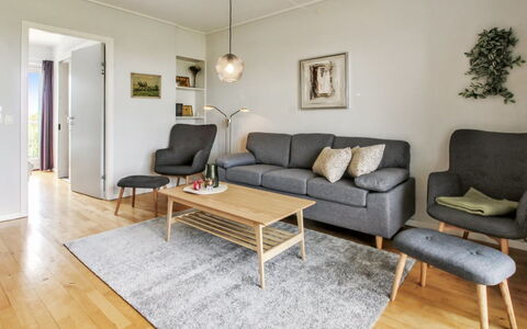 Arnulfuer: Dak, Huis, Huis, Verblijf, Deur, Siding, Dek, Veranda, Plank, Hardwood