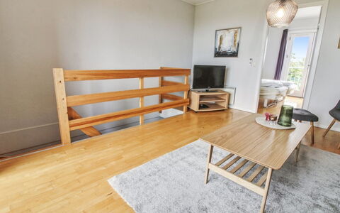 Arnulfuer: Dak, Huis, Huis, Verblijf, Deur, Siding, Dek, Veranda, Plank, Hardwood