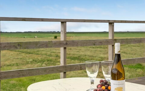 Ammy - 7.5Km from the Sea: Woongebied, Dak, Voorstad, Oprit, Landgoed, Schoorsteen