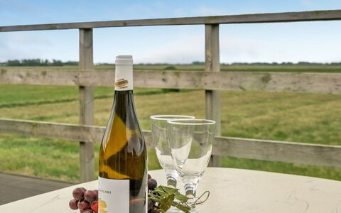 Ammy - 7.5Km from the Sea: Woongebied, Dak, Voorstad, Oprit, Landgoed, Schoorsteen