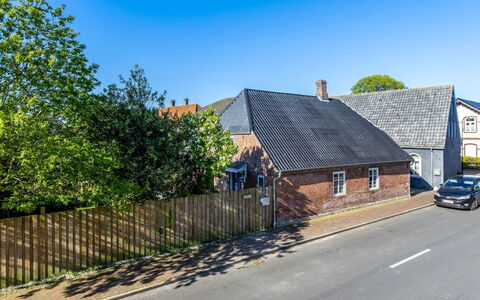 Elma - 24Km from the Sea: Gras, Grasland, Landschap, Ecoregio, Plain, Plantengemeenschap, Land Lot, Buitenmeubels, Prairie, Shrubland