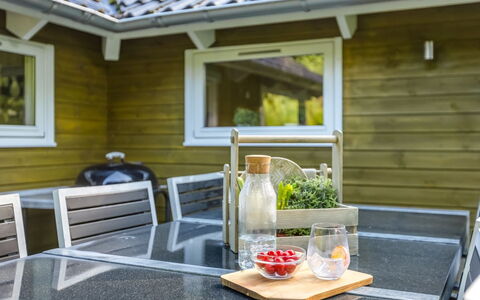 Kaare - 34.2Km from the Sea