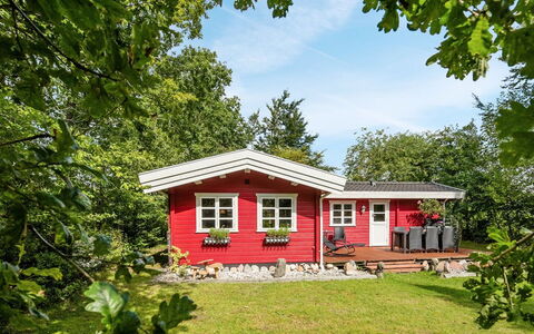Rasmus - 29Km from the Sea: Woongebied, Dak, Voorstad, Oprit, Landgoed, Schoorsteen
