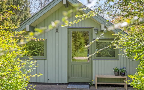 Hilla - 31Km from the Sea: Verblijf, Schuur, Garden Gebouwen, Siding, Tuin, Keet, Werf, Blokhut, Backyard, Outdoor Structuur
