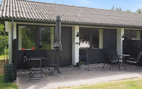 Wisti - 20Km from the Sea: Huis, Dak, Huis, Verblijf, Schuur, Garden Gebouwen, Siding, Werf, Blokhut, Hut