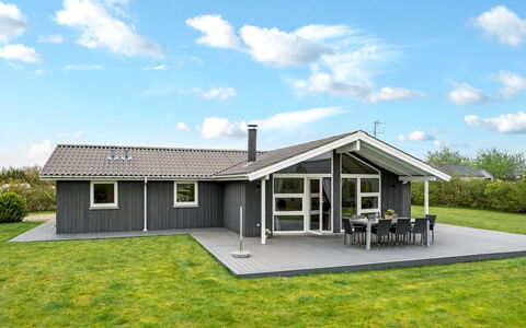 Ingbritt - 700M to the Fjord: Huis, Dak, Huis, Verblijf, Schuur, Garden Gebouwen, Siding, Werf, Blokhut, Hut
