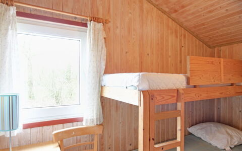 Annik - 980M to the Fjord: Meubilair, Interieur Ontwerp, Flooring, Hout, Verdieping, Plafond, Houten Vloer, Stoel, Tafel, Verlichting