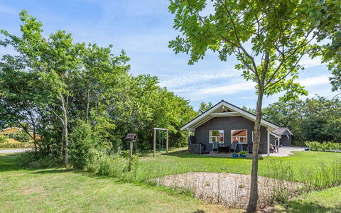 Herlugh - 1Km to the Fjord: Struik, Huis, Verblijf, Huis, Land Lot, Landelijk Gebied, Groundcover, Tuin, Landgoed, Gazon