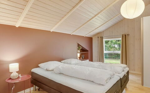 Sæby 670: Interieur Ontwerp, Hout, Verdieping, Flooring, Plafond, Meubilair, Bed, Slaapkamer, Textiel, Kamer