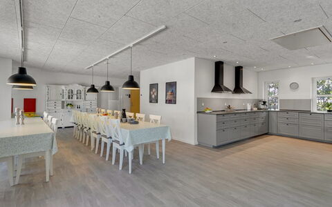 Gabriele - 17Km from the Sea: Dak, Huis, Deur, Verblijf, Schaduw, Siding, Werf, Landgoed, Backyard