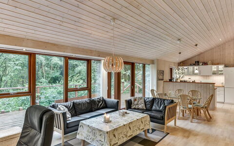 Nelie - 40Km from the Sea: Zwembad, Buitenmeubels, Meubilair, Toevlucht, Flagstone, Eco Hotel, Schaduw, Stoel, Vrije Tijd, Landgoed