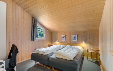 Luciane - 2.5Km from the Sea: Hout, Plafond, Huis, Slaapkamer, Verblijf, Bed, Hardwood, Bedding, Laken, Freezing
