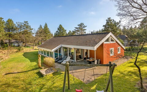 Luciane - 2.5Km from the Sea: Verblijf, Backyard, Werf, Garden Gebouwen, Schuur, Siding, Buitenmeubels, Blokhut, Outdoor Structuur, Keet
