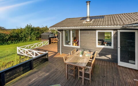 Awer - 300M to the Fjord: Architectuur, Dak, Huis, Samengesteld Materiaal, Daylighting, Siding, Oprit