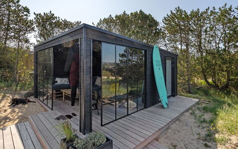 Grimar - 600M from the Sea: Verblijf, Schuur, Hut, Boerderij, Prairie, Keet, Schuur, Blokhut, Garden Gebouwen
