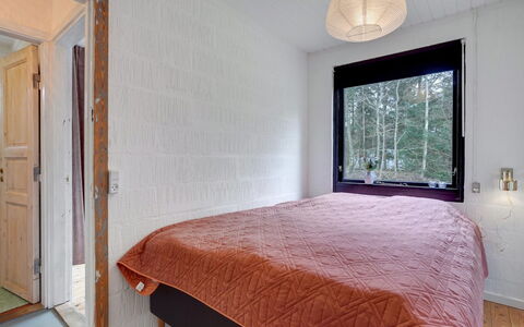 Olaf - 1.4Km from the Sea: Hout, Interieur Ontwerp, Slaapkamer, Plafond, Flooring, Kamer, Verdieping, Bed, Laken, Bedding
