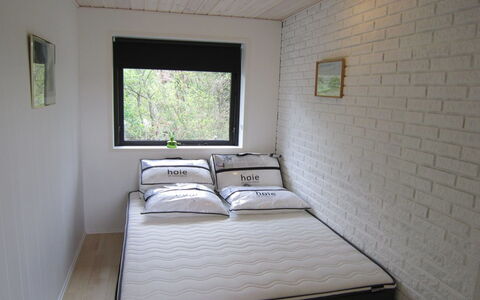 Wilmer - 40Km from the Sea: Dak, Huis, Deur, Verblijf, Schaduw, Siding, Werf, Landgoed, Backyard